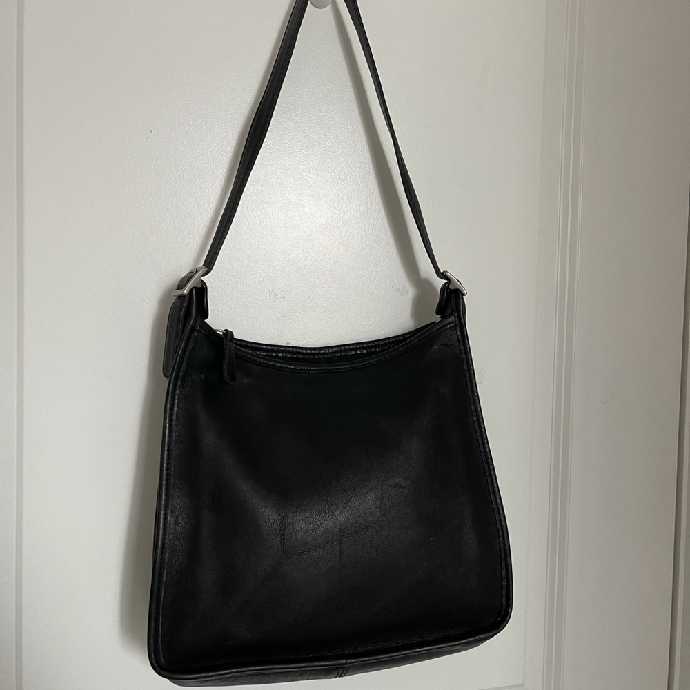 Coach Vintage Andrea Slim Black Leather Purse